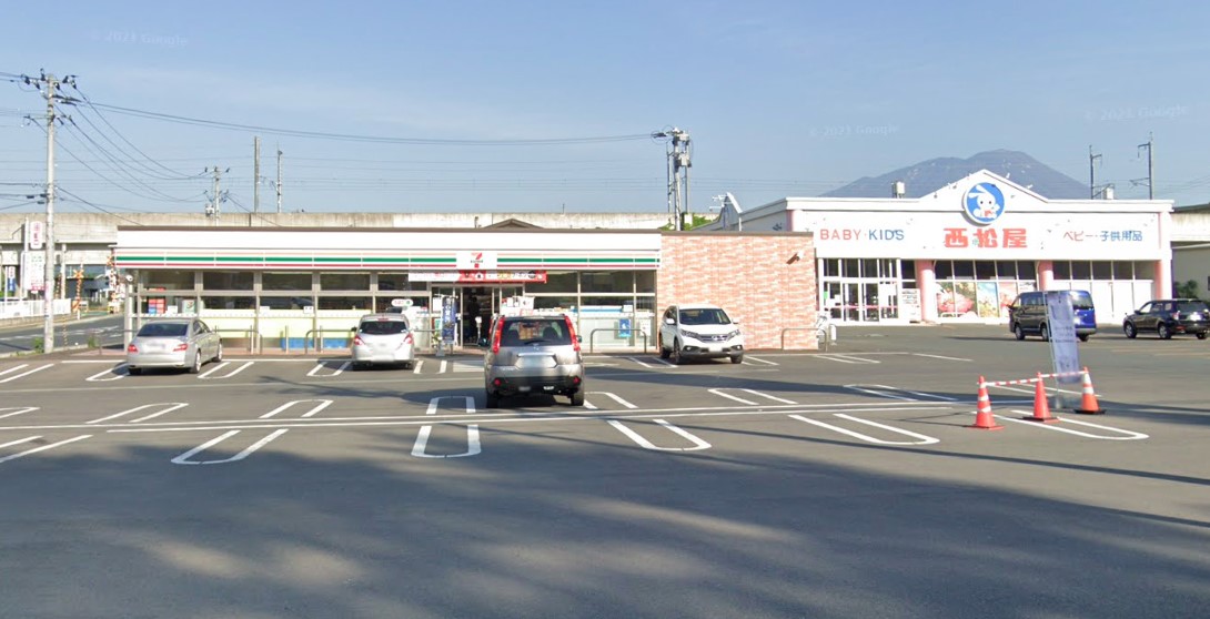 セブンイレブン盛岡厨川3丁目店まで342ｍ