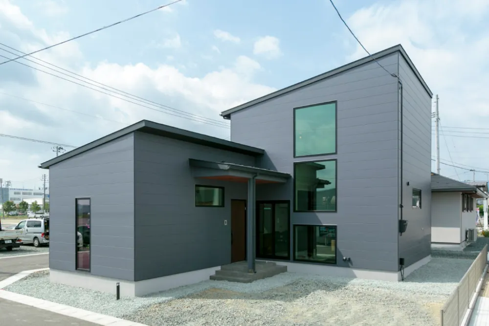 街並みづくりに配慮した角地の家