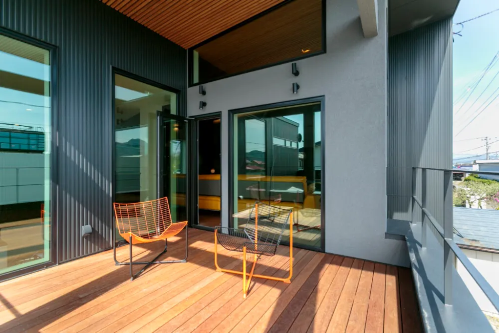 プレミアムライフスタイル ～煌く空間の中で暮らす理想の住まい～