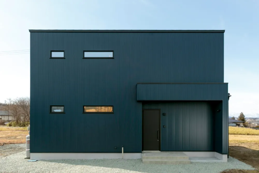 街並みを一望できる二階リビングの家