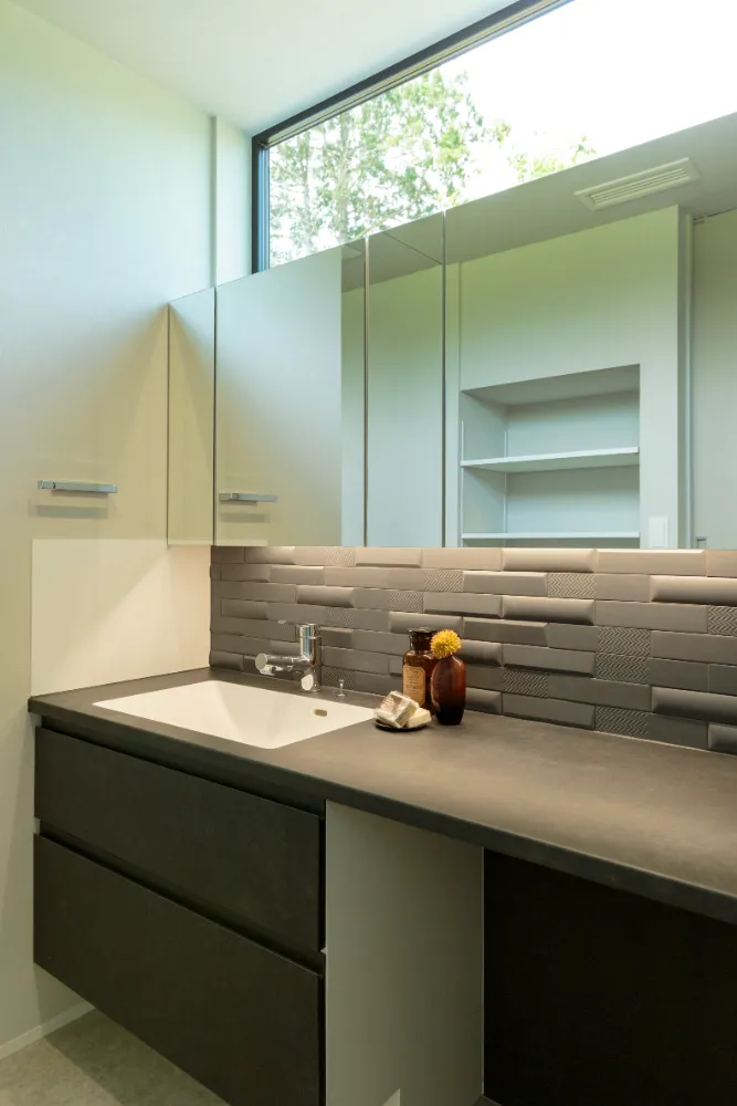 高性能樹脂サッシが可能にする大開口プランの家 (複製)