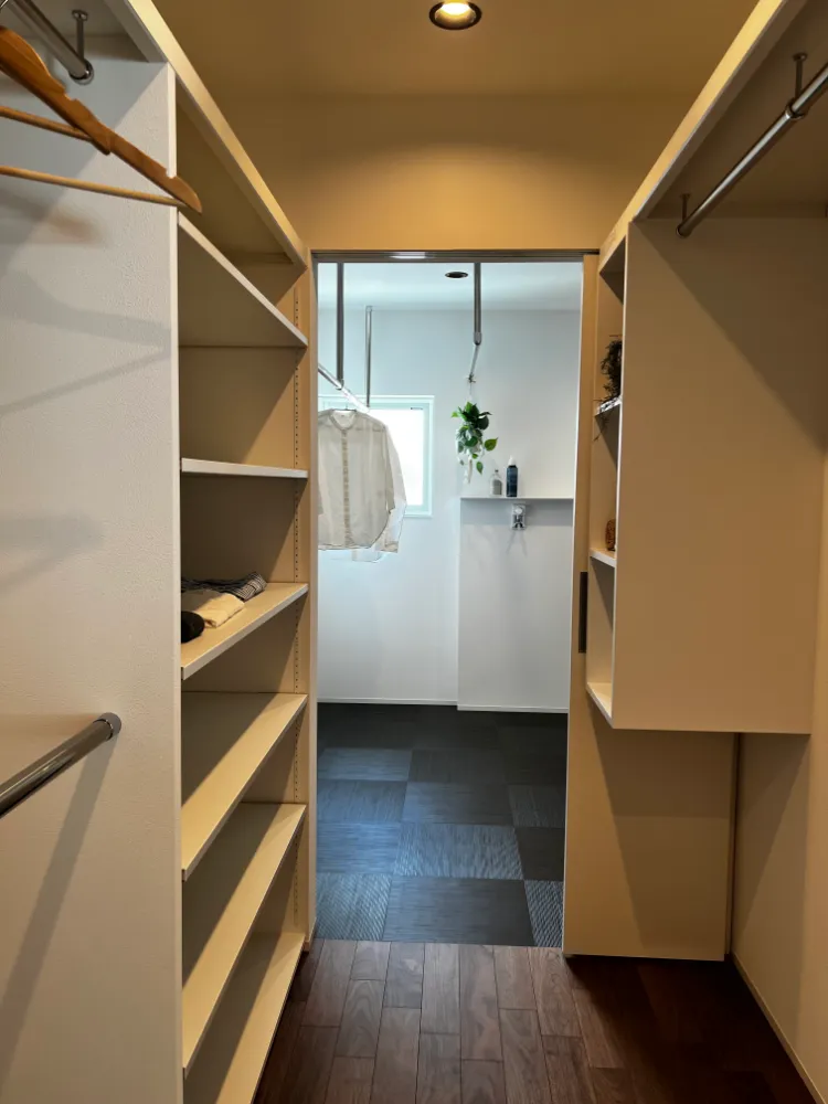 ランドリールーム～ウォークスルークローゼット