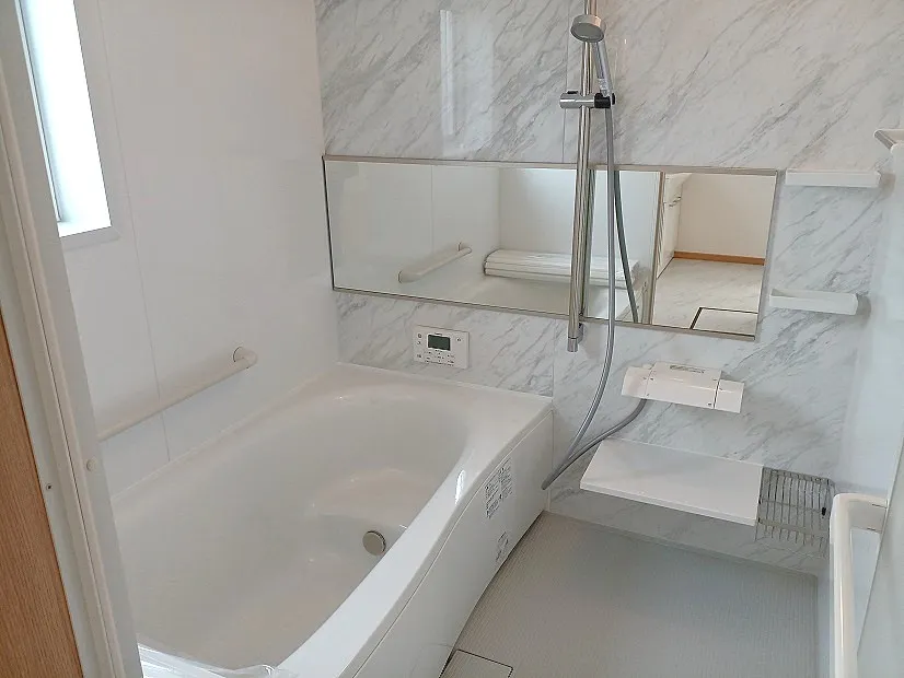 スタイリッシュな外覧と収納充実で暮らしが楽しくなる家