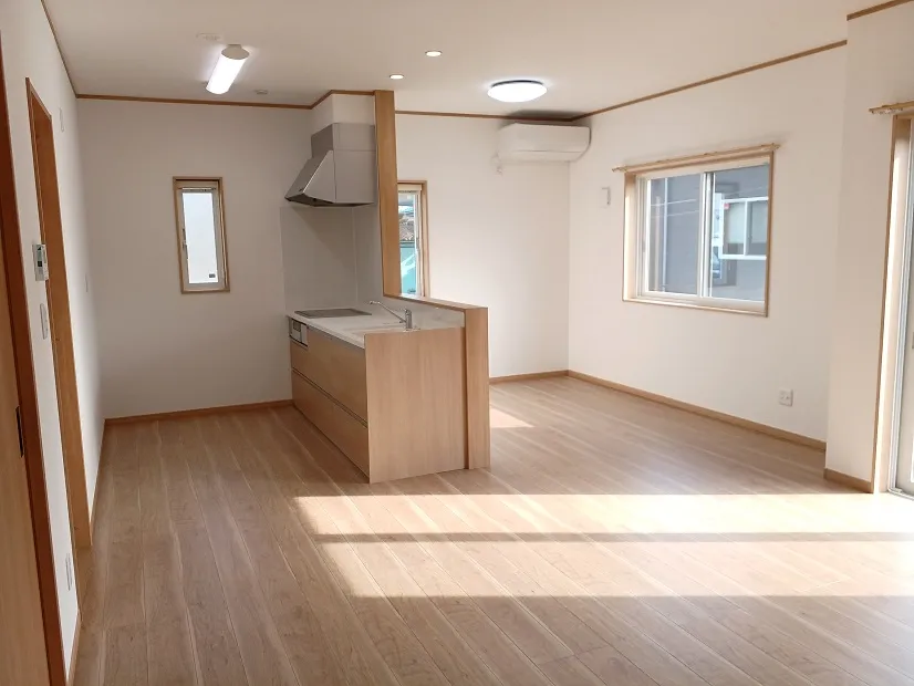 スタイリッシュな外覧と収納充実で暮らしが楽しくなる家