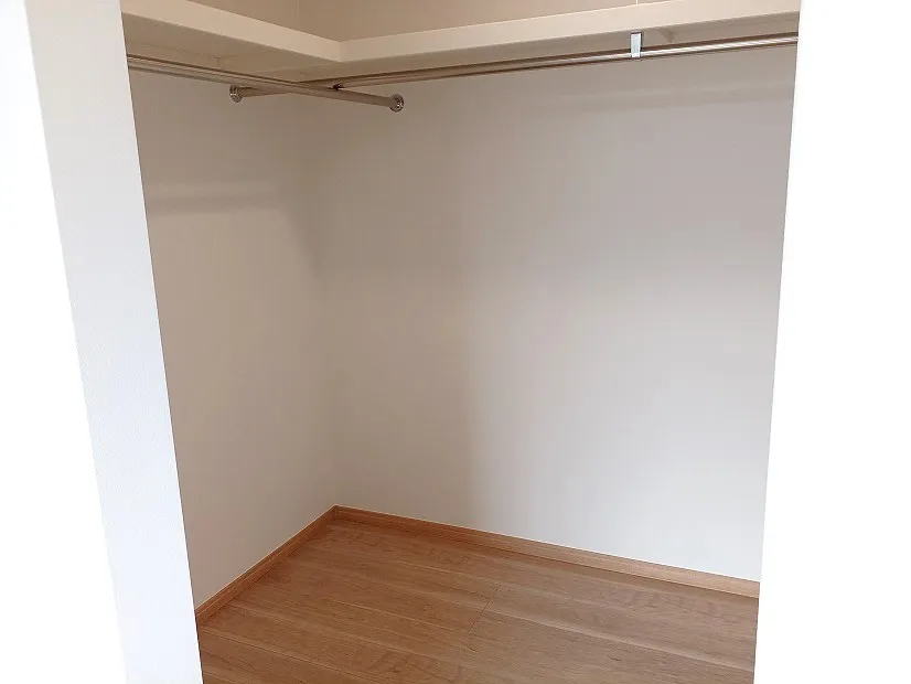 スタイリッシュな外覧と収納充実で暮らしが楽しくなる家