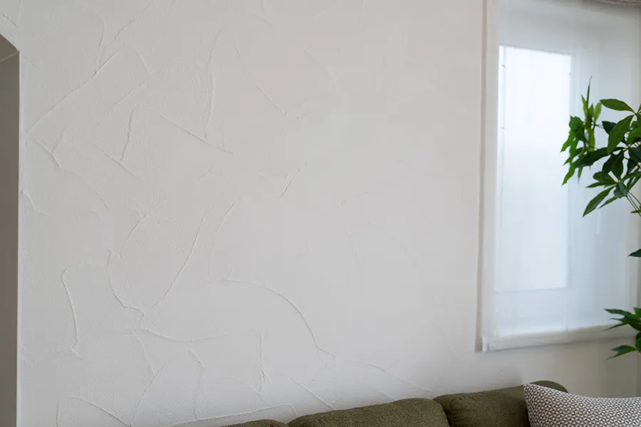 忙しい毎日を癒す、自然素材に包まれる安らぎの住まい