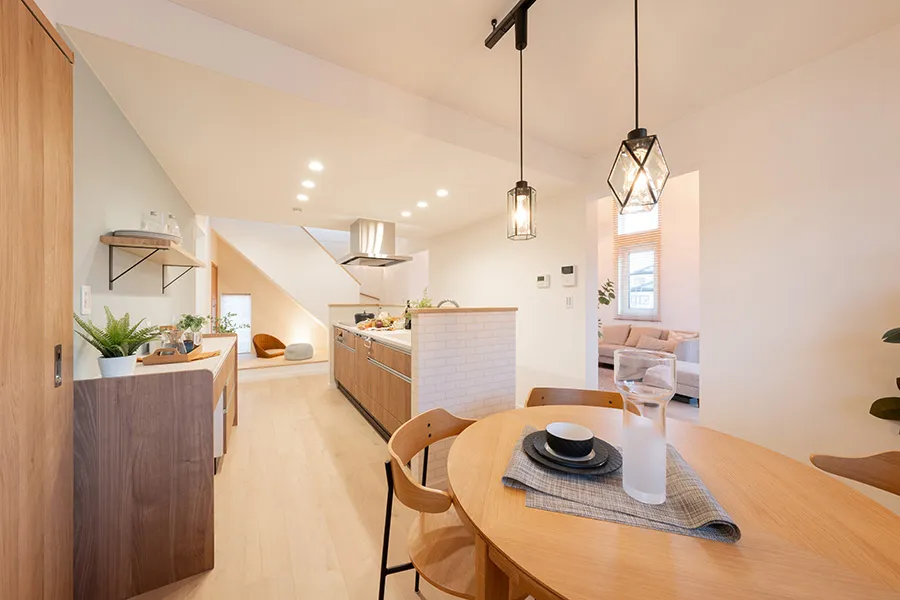 「帰りたくなる場所」を叶えた、あたたかな大屋根の家