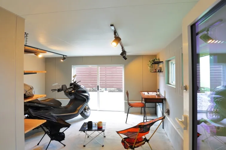 プライベートリビングの家