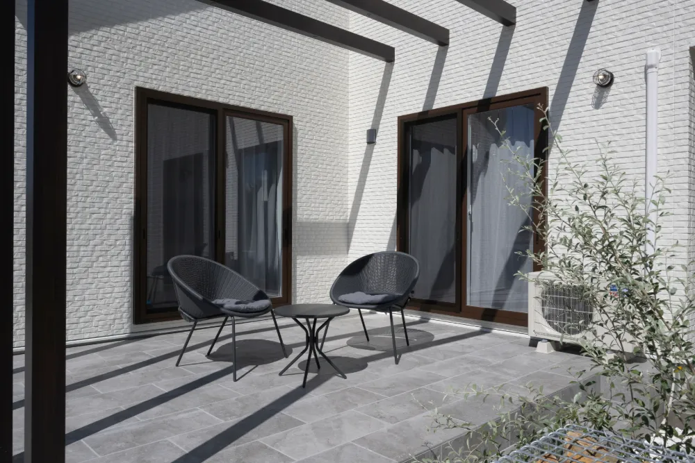 昼・夜で違った雰囲気を味わえる！