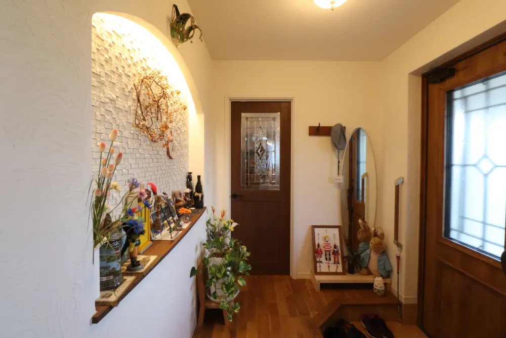 slide-8