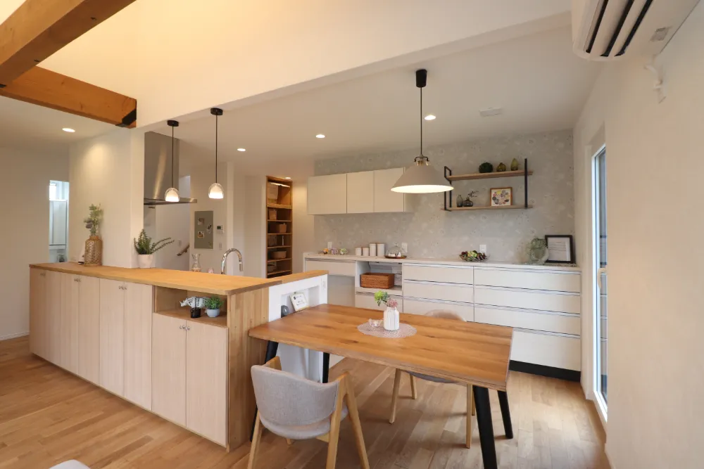 【キッチンダイニング】こだわりのオーダーメイド家具