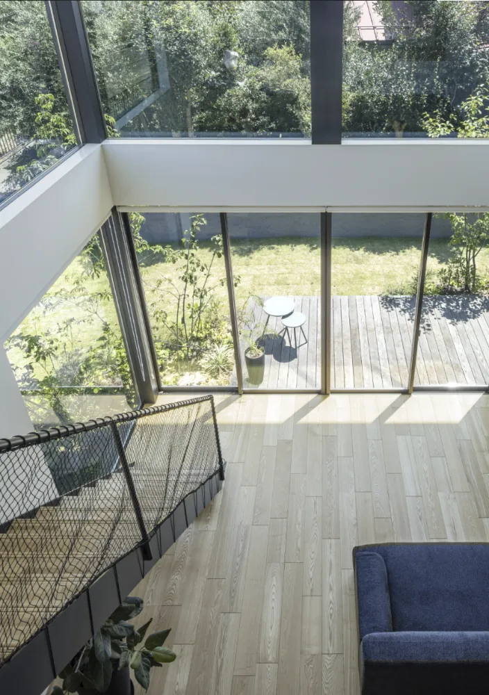 大開口と無柱リビングの開放感。 思いがけない自由を感じられる家