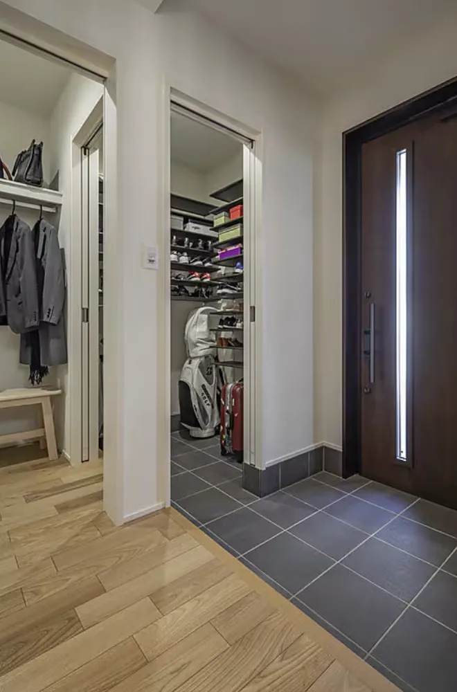 身支度にも洗濯にも大活躍する一直線の動線がわが家の自慢