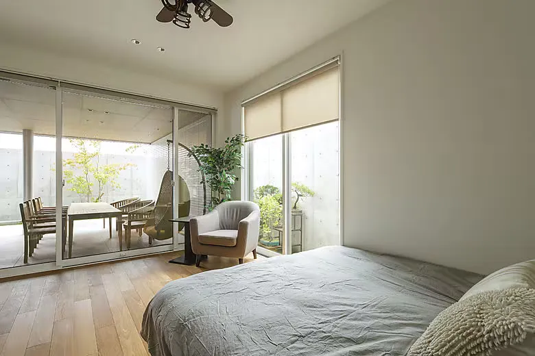 子育ても仕事も充実 自分らしい感性を表現した二世帯住宅