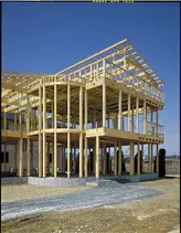 高い耐震性と空間創造力を両立した構法