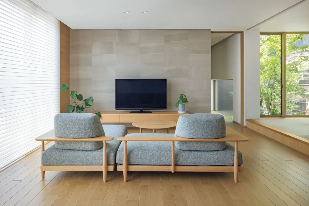 思い出を継ぐ、坪庭のある平屋