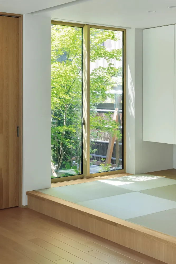 思い出を継ぐ、坪庭のある平屋