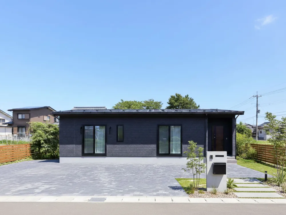 余白を楽しむ、上質な平屋