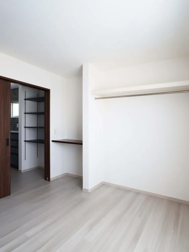 余白を楽しむ、上質な平屋