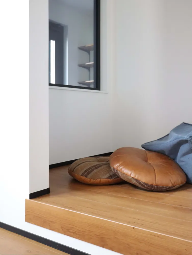 見守りやすさと開放感を叶える、子育て世代のための家