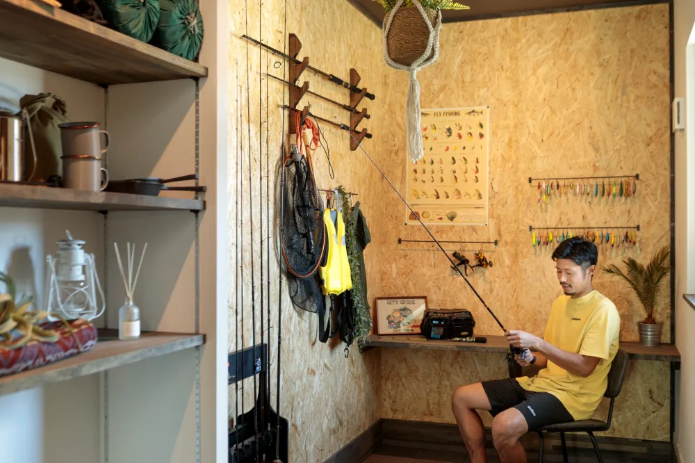 広いテラスと土間空間で、趣味を満喫する暮らし