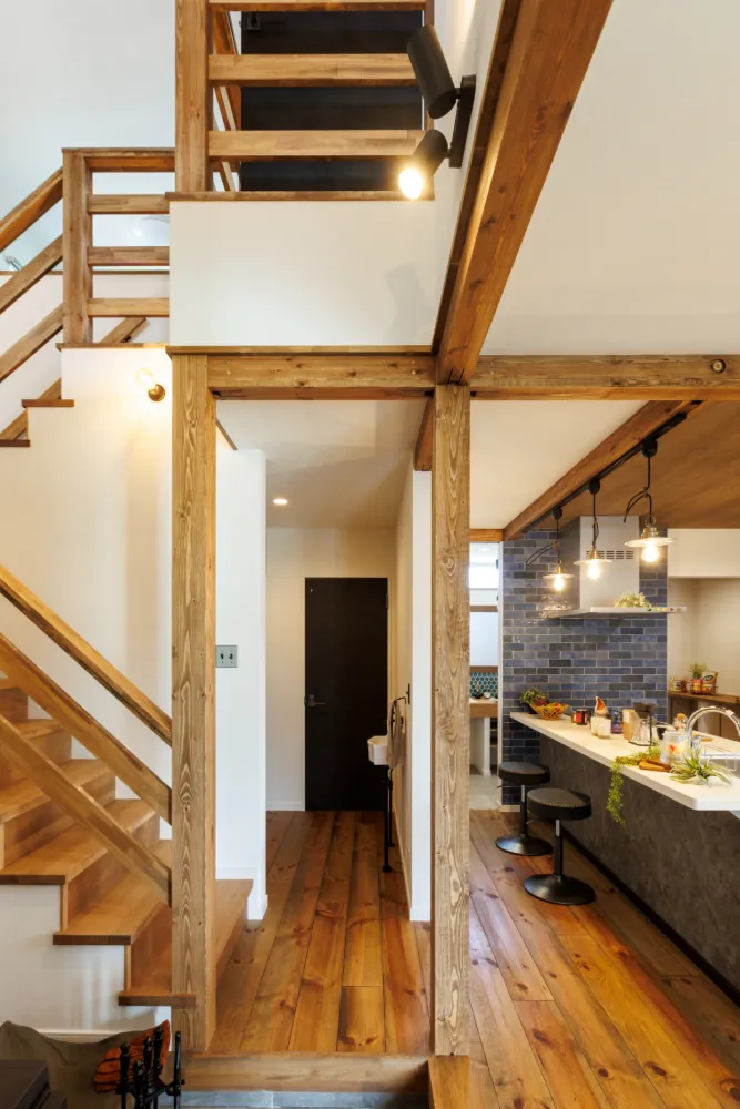 家族とつながる回遊動線のある家