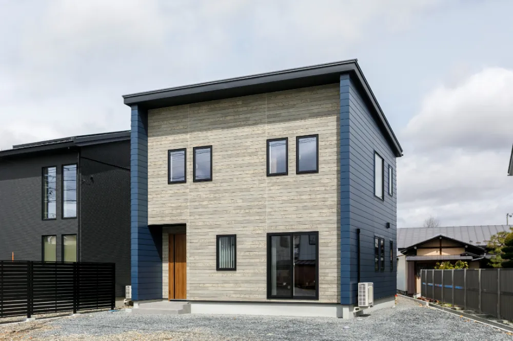 グランドオープン！吹き抜けのある開放的なLDKの家 4/25-26