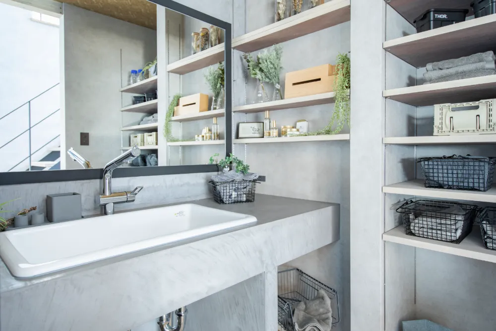 野遊びを感じる山荘のような家