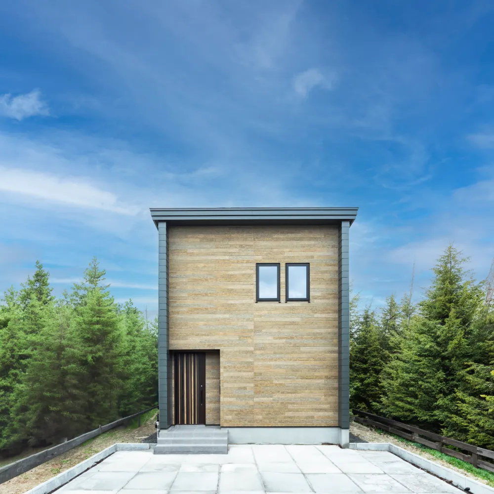 魅せるアウトドアギアと隠す生活感をしっかり分けて